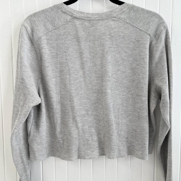 Wild Fable Waffle Cropped Quarter Button Down Long Sleeve Size XL - Picture 4 of 5